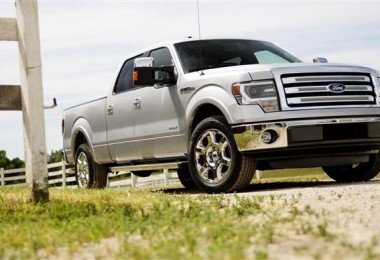 2013 Ford F-150 with more Bells and whistles